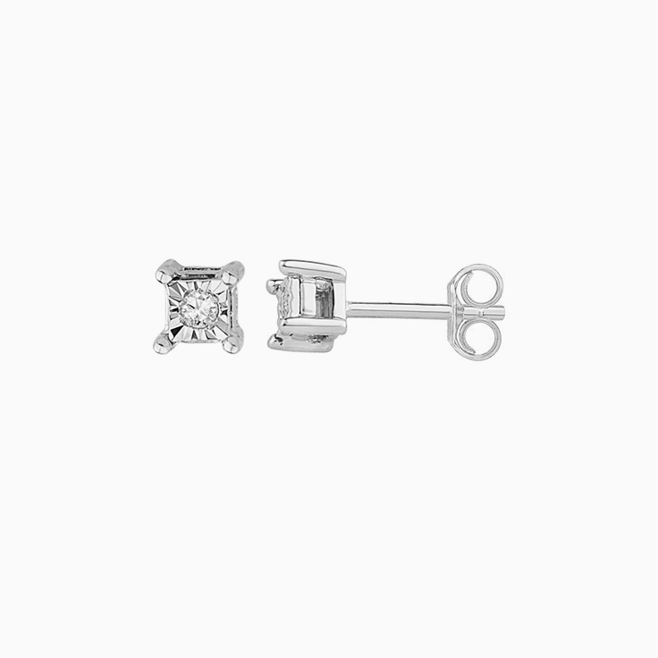 Four Claw Diamond Studs