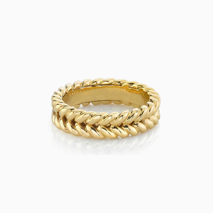 Ladies patterned gold ring