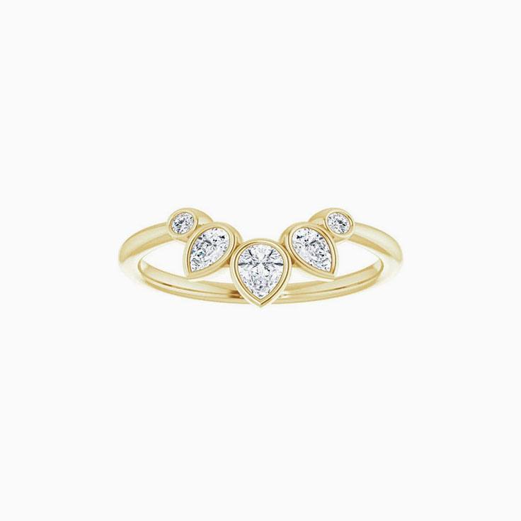 Pear diamond tiara wedding band