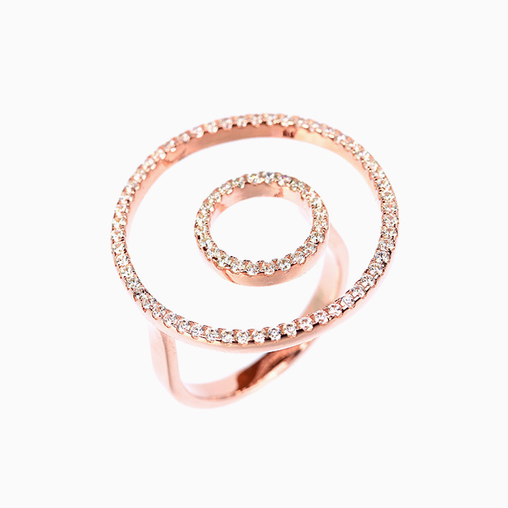 Diamond circle ring
