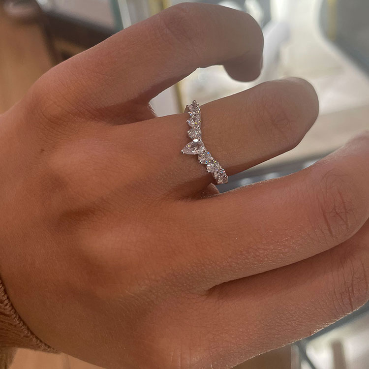 Pear and round diamond tiara ring