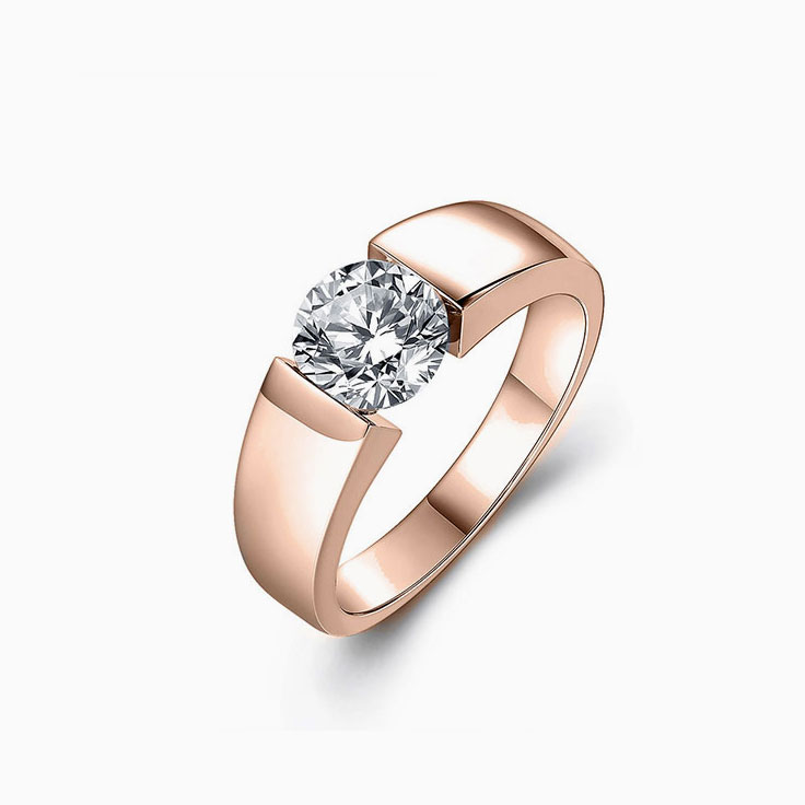 Lab Round diamond in partial setting