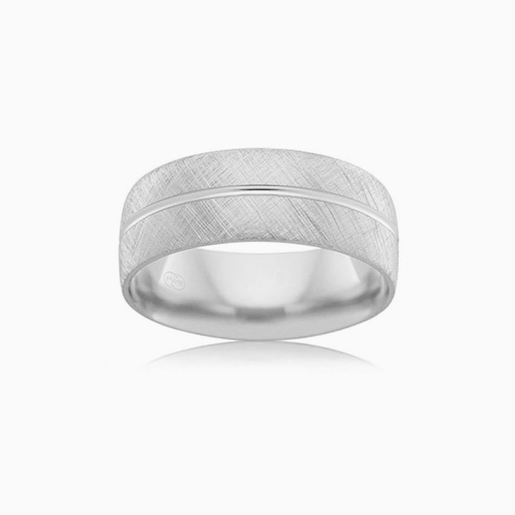 Centre grooved mens ring B2624