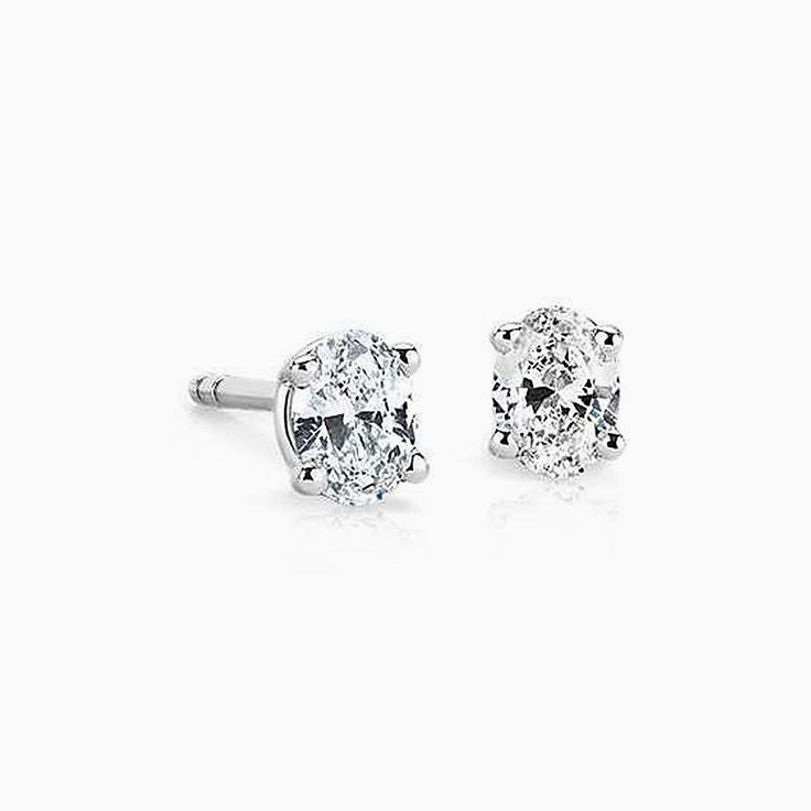 1 carat Oval diamond studs