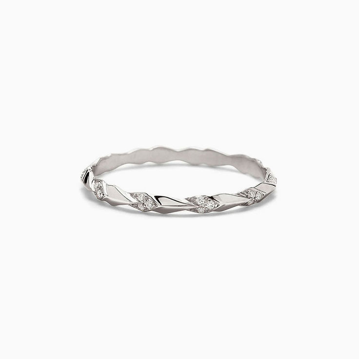 Patterned diamond band