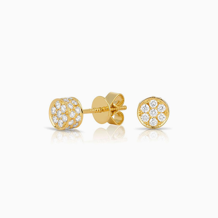 Round diamond cluster studs