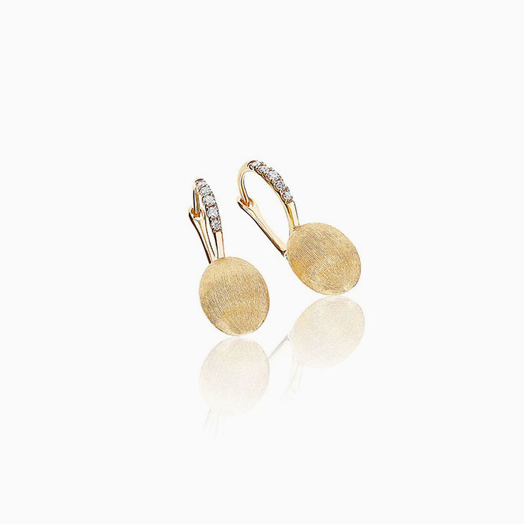 Yellow gold drop earrings