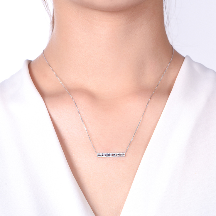 Round and Baguette Diamond Bar