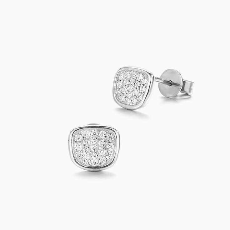 Diamond plate Studs