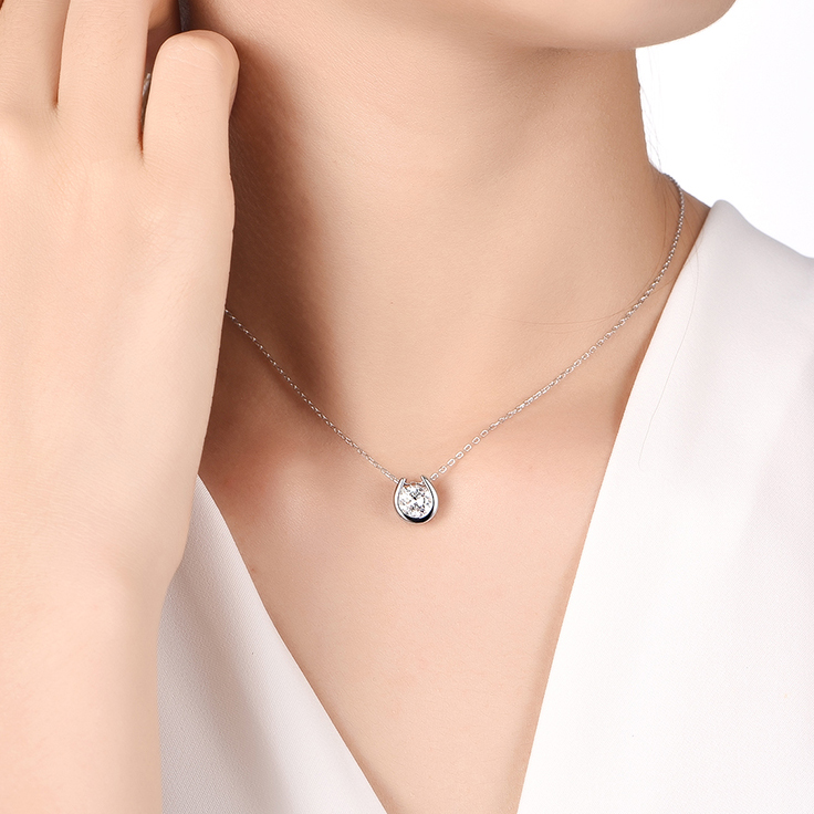 Partial Bezel necklace