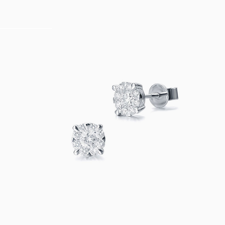 Round cluster diamond studs