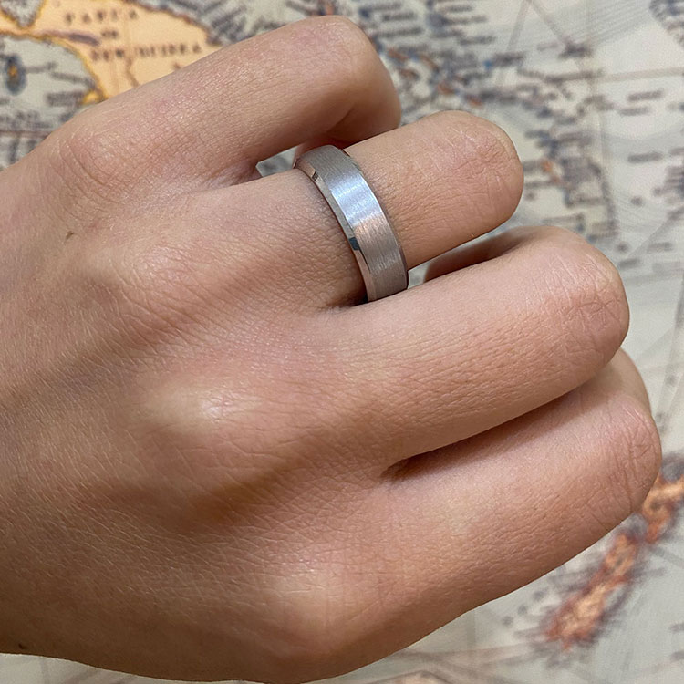 Two Tone Mens Wedding Ring 631B02