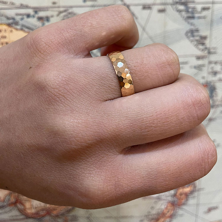 Hexagon pattern mens ring HR123