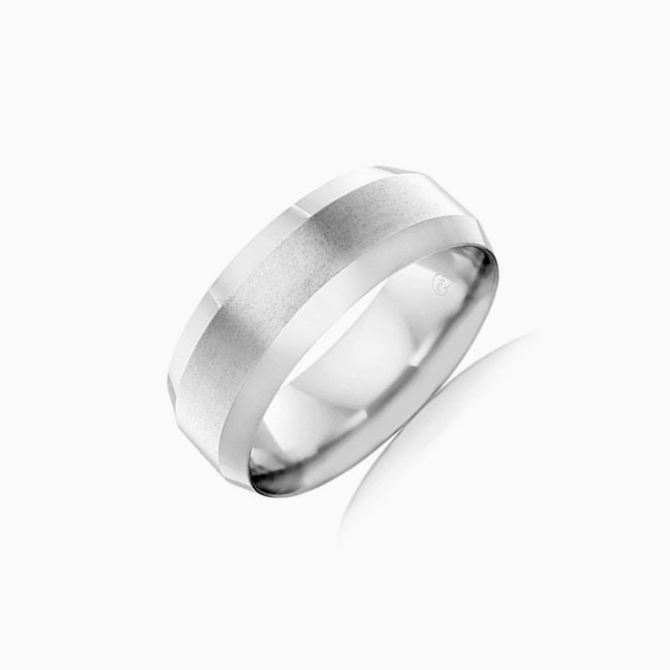 Side step mens wedding ring F3470