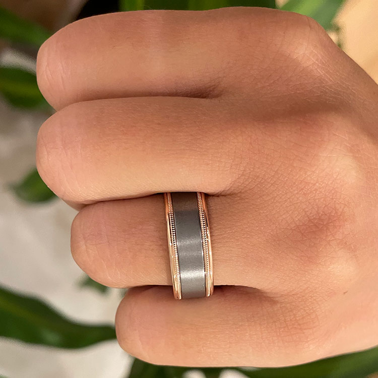 Gold Grooved Tantalum Ring 654A02