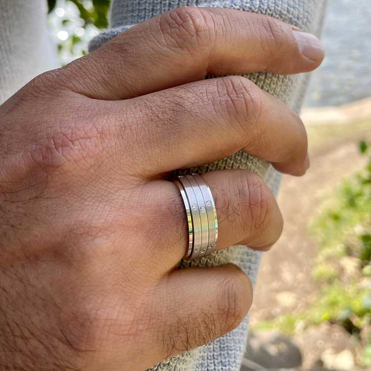 Diamond mens ring 7015