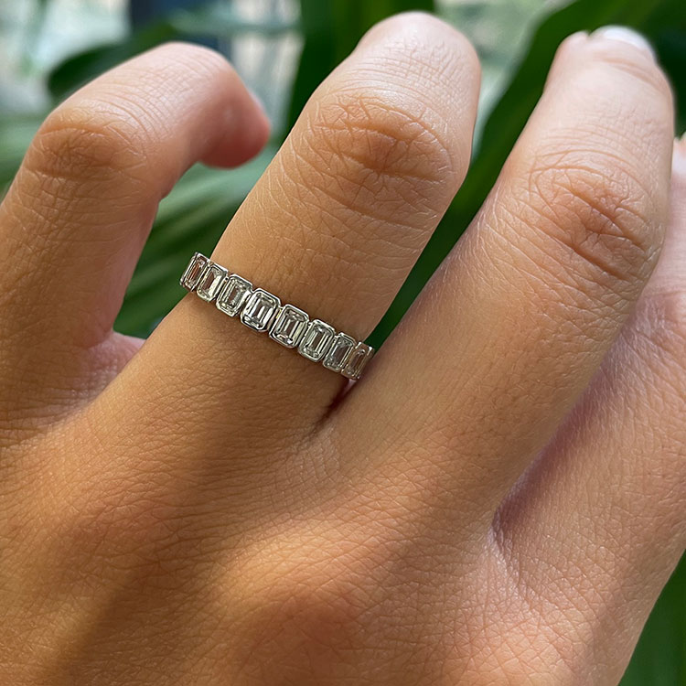 Bezel Emerald eternity ring
